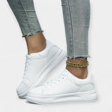 Noémi | Minimalistic White Sports Sneakers