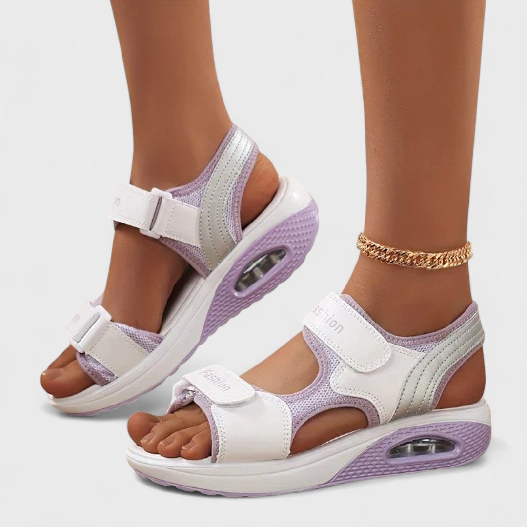 Lúcia | Confortable Modern Lúcia Sandals