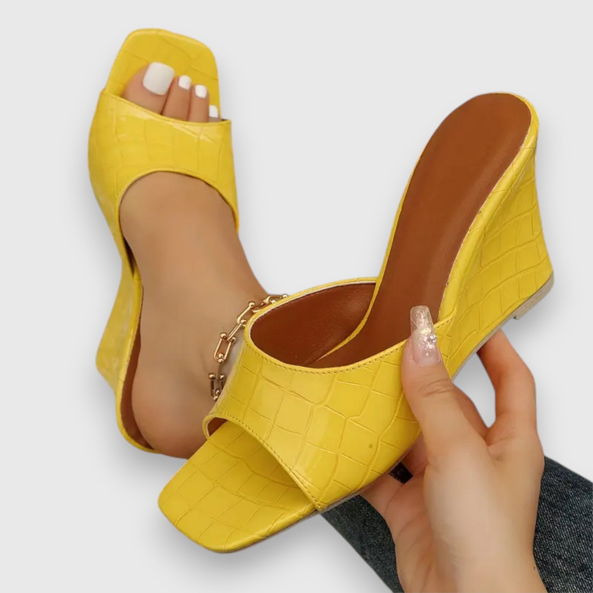 Jazmin | Elegantni visoki sandali u modernom stilu