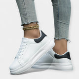 Noémi | Minimalistic White Sports Sneakers