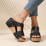 Gigi - Stylish Wedge Sandale