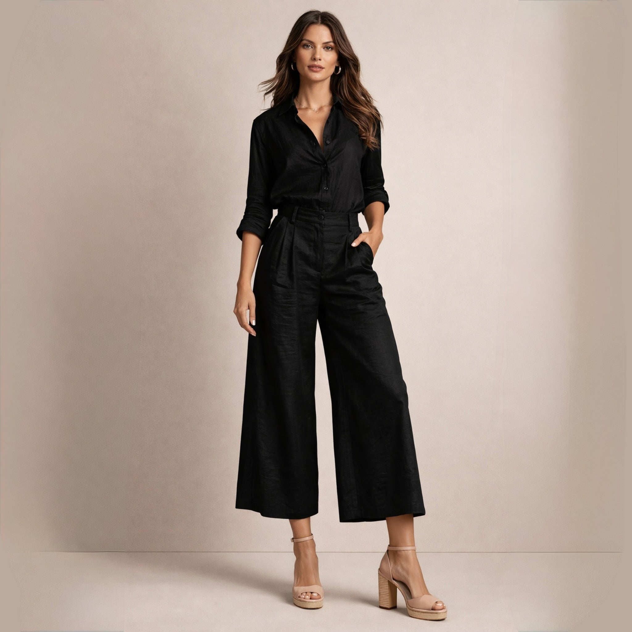 Delphine | Elegantni Laneni Komplet