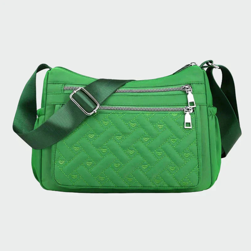 Jazmin | Crna ženska torba sa quilted dizajnom za nošenje preko ramena